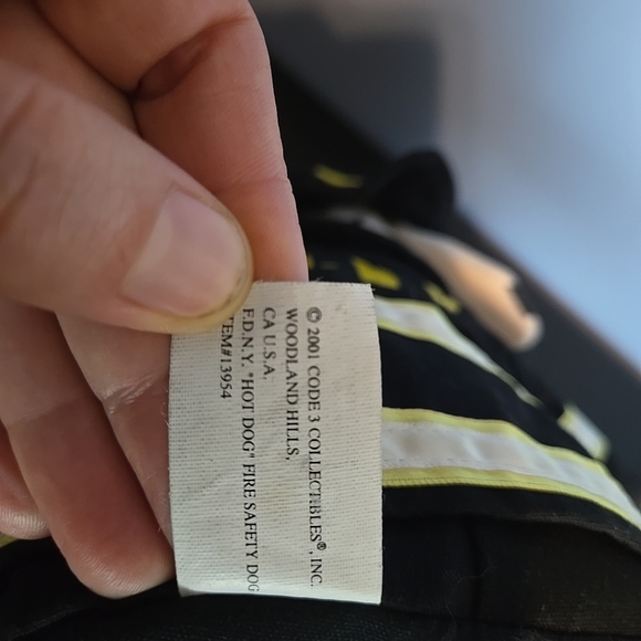 Code 3 FDNY PLUSH Toy  "Hot Dog" Fireman  It Talks  Needs Batteries - Picture 5 of 10